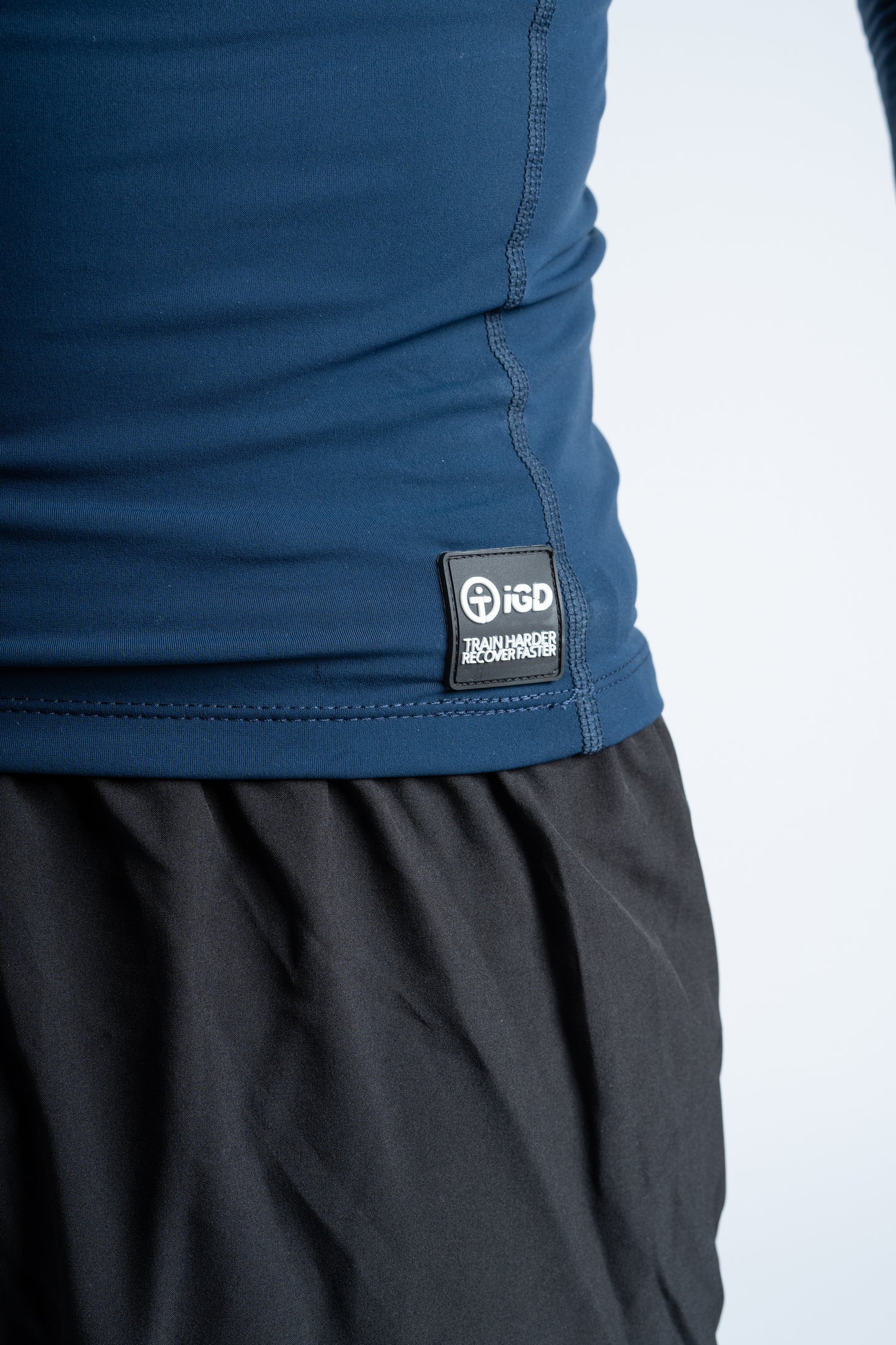 Base Layer Compression Top Navy Logo Tag Detail
